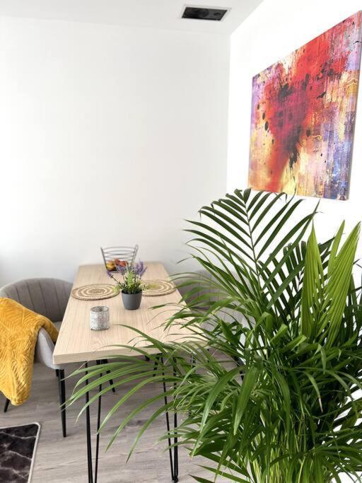 Superbe Appartement Lumineux Avec Parking Gratuit Wintzenheim Exteriör bild